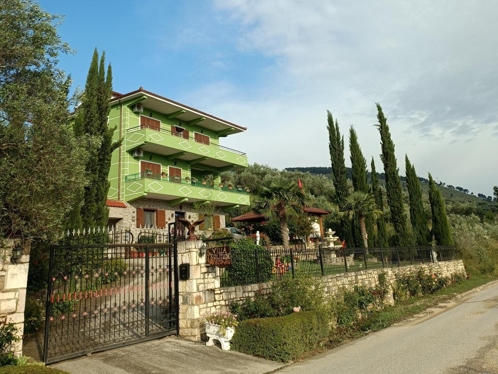 Villa Solitude Berat Exterior foto